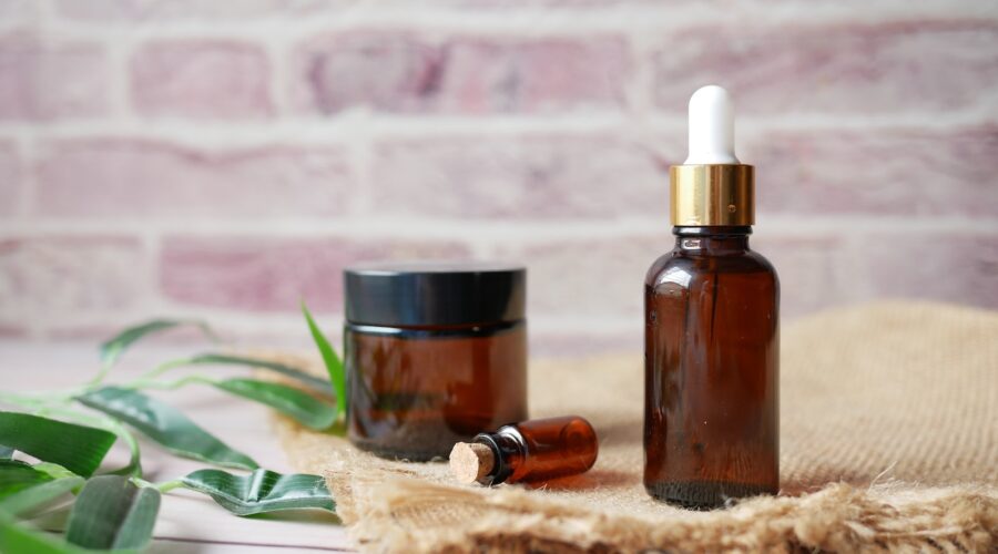 Aromathérapie: comment utiliser les huiles essentielles ?