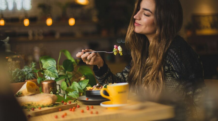 Santé et tendances alimentaires 2025 : innovation et tradition à table